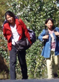 美女中出视频